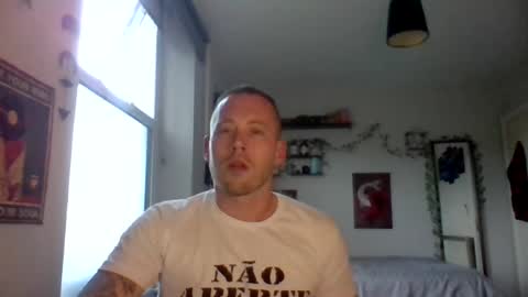 Snapshot of boky_ chatting on June 15, 2026, 4:25 am boky_ online show from June 15, 2026, 4:25 am
