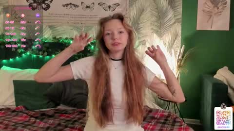 Snapshot of boldbutterfly chatting on November 7, 2025, 3:28 am Kira online show from November 7, 2025, 3:28 am