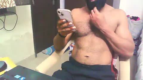 Chris B online show from October 1, 2025, 12:33 pm