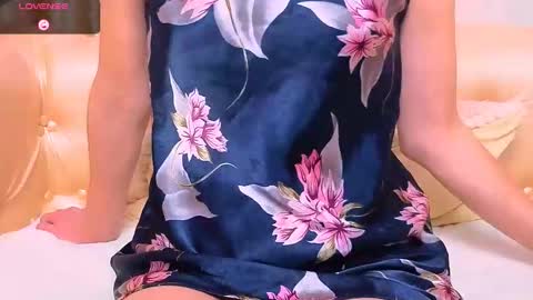 Mia online show from February 10, 2026, 3:10 am