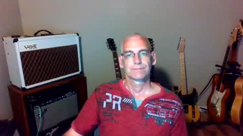 Snapshot of bomec40 chatting on July 13, 2026, 12:13 am Carl online show from July 13, 2026, 12:13 am