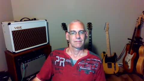 Snapshot of bomec40 chatting on July 19, 2026, 1:31 am Carl online show from July 19, 2026, 1:31 am