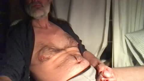 BonderBarney online show from April 10, 2026, 3:01 am