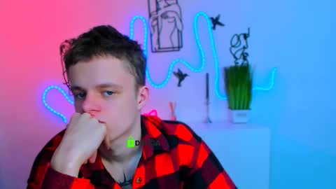 bondi_vv online show from March 10, 2026, 8:47 pm