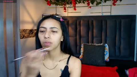 BONIE WILLS online show from April 18, 2026, 12:31 pm
