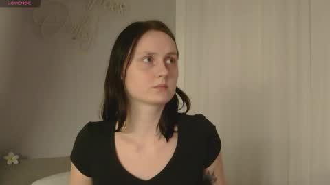 Snapshot of bonne_chance chatting on November 11, 2025, 7:58 pm bonne_chance online show from November 11, 2025, 7:58 pm