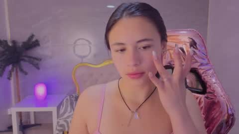 Bonnie  online show from May 16, 2026, 2:38 pm