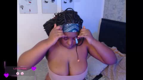 Snapshot of bonnie_ada1 chatting on November 11, 2025, 10:15 am bonnie online show from November 11, 2025, 10:15 am