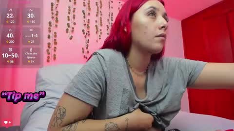 Snapshot of bonnie_moon_ chatting on February 18, 2025, 12:48 am Bonnie Help me reach 500 likes online show from February 18, 2025, 12:48 am