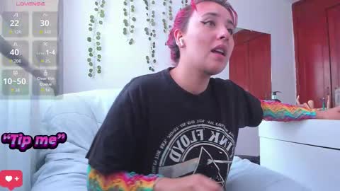 Snapshot of bonnie_moon_ chatting on September 10, 2025, 5:24 pm Bonnie Help me reach 500 likes online show from September 10, 2025, 5:24 pm