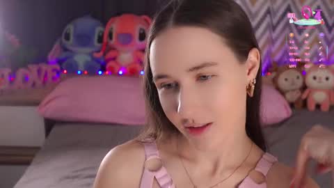 Emma online show from September 12, 2025, 1:06 am