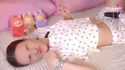 Emma online show from October 7, 2025, 1:03 am