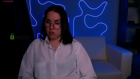 Bonnie online show from April 1, 2026, 2:03 pm