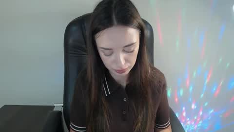 Snapshot of bonniexxx_ chatting on September 19, 2025, 6:26 am Bonnie online show from September 19, 2025, 6:26 am