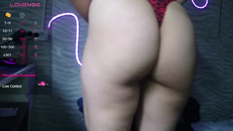 bonny_klyde95 online show from July 29, 2026, 7:17 am