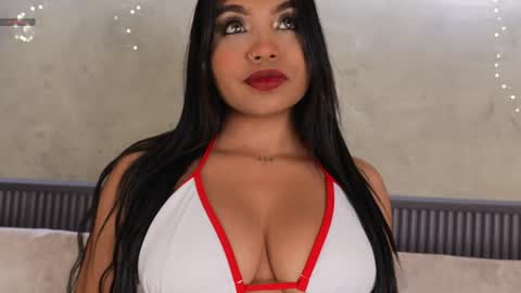 Snapshot of bonny_watson chatting on July 8, 2026, 12:31 pm Bonny online show from July 8, 2026, 12:31 pm
