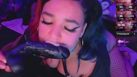 Snapshot of booboosperfectfacefuck chatting on September 29, 2025, 7:35 am Nova sub to my fan club for free pms and sexy sloppy videos online show from September 29, 2025, 7:35 am