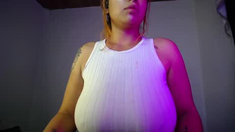 Snapshot of boobs_magic chatting on September 14, 2025, 4:11 am KIM online show from September 14, 2025, 4:11 am