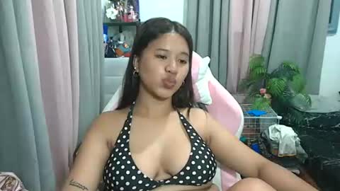 Snapshot of boobsypinay_zhein chatting on May 28, 2026, 2:14 pm boobsypinay_zhein online show from May 28, 2026, 2:14 pm