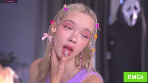 Snapshot of boobybliss chatting on November 1, 2025, 7:43 am Alina online show from November 1, 2025, 7:43 am