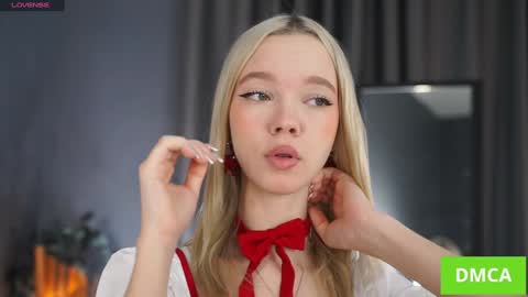 Snapshot of boobybliss chatting on November 9, 2025, 8:01 am Alina online show from November 9, 2025, 8:01 am