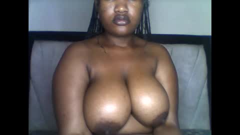 Snapshot of boobylicious012 chatting on May 21, 2026, 7:37 am boobylicious012 online show from May 21, 2026, 7:37 am