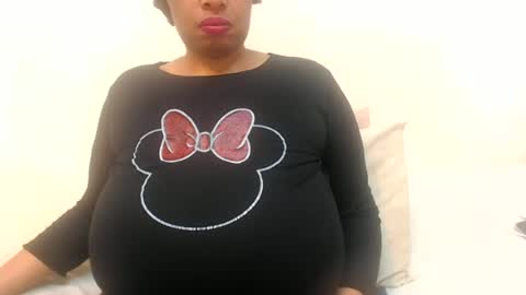 Snapshot of boobyqueen24 chatting on July 9, 2026, 11:25 am boobyqueen online show from July 9, 2026, 11:25 am