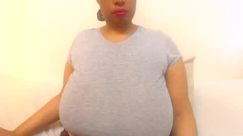 Snapshot of boobyqueen24 chatting on July 10, 2026, 9:12 am boobyqueen online show from July 10, 2026, 9:12 am