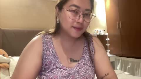 Princess online show from November 17, 2025, 3:07 pm