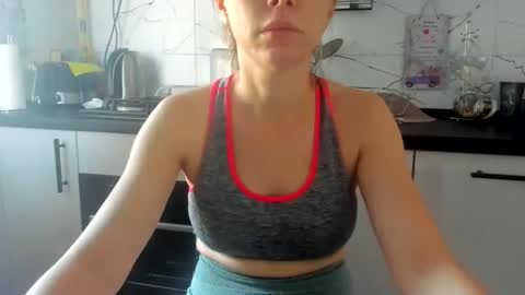 Klaras room online show from June 5, 2026, 9:04 am
