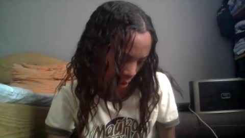 Snapshot of boozyart chatting on October 28, 2025, 11:03 am boozyArt online show from October 28, 2025, 11:03 am