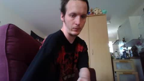 Snapshot of boredlul chatting on July 5, 2026, 9:05 am boredlul online show from July 5, 2026, 9:05 am