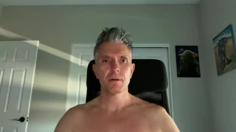 borisdm1976 online show from June 18, 2026, 8:24 pm