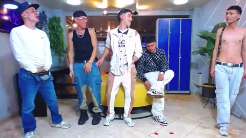 Snapshot of boschcz chatting on October 5, 2025, 4:11 am THOMAS AND DAMIAND online show from October 5, 2025, 4:11 am