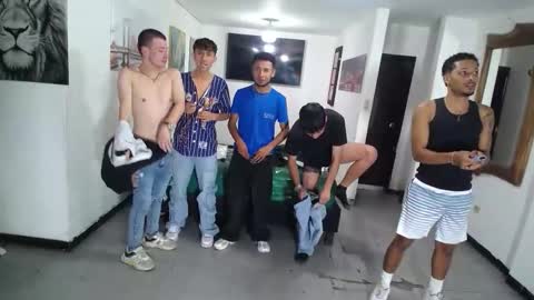 Snapshot of boschcz chatting on November 4, 2025, 6:40 pm THOMAS AND DAMIAND online show from November 4, 2025, 6:40 pm