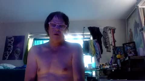 Bottomboo7 online show from June 1, 2026, 12:40 pm