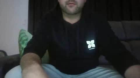 Snapshot of boy27weert chatting on November 2, 2025, 9:17 pm Nope online show from November 2, 2025, 9:17 pm