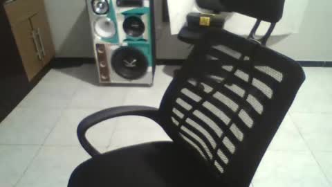 boy_fitbrutal online show from February 7, 2025, 11:55 pm