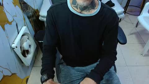 boy_tatto77 online show from March 17, 2026, 12:30 pm