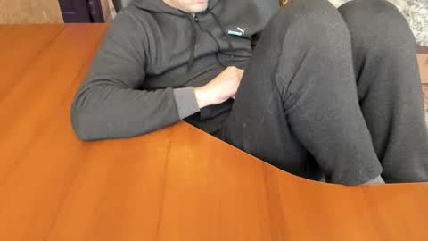 Snapshot of boyapollon chatting on October 30, 2025, 7:32 am BoyApollon online show from October 30, 2025, 7:32 am