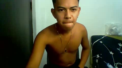 Snapshot of boyax16 chatting on December 12, 2024, 7:52 am boyax16 online show from December 12, 2024, 7:52 am