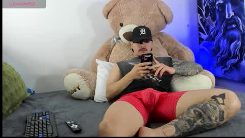 boyc02_ online show from January 12, 2026, 1:16 pm