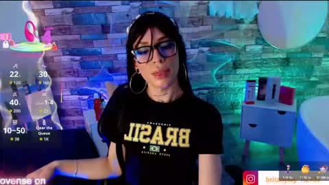 Snapshot of boyfox_tay chatting on October 18, 2025, 4:59 am boyfox_tay online show from October 18, 2025, 4:59 am