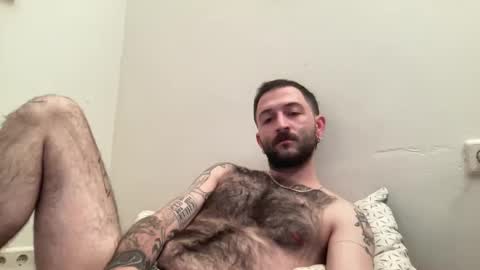 Snapshot of boyfriend_shrapnel chatting on February 14, 2025, 3:33 am boyfriend_shrapnel online show from February 14, 2025, 3:33 am