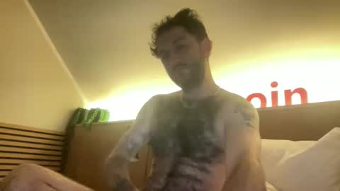 Snapshot of boyfriend_shrapnel chatting on October 9, 2025, 11:47 pm boyfriend_shrapnel online show from October 9, 2025, 11:47 pm