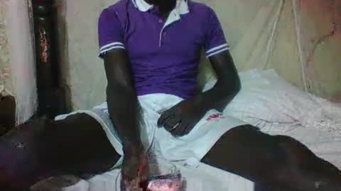 Snapshot of boyguylove chatting on October 13, 2025, 9:09 am boyguylove online show from October 13, 2025, 9:09 am