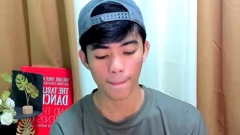 HI IM JAMES DONT FORGET GIVE ME THUMBS UP AND JOIN TO MY FANCLUB online show from November 24, 2025, 2:28 pm