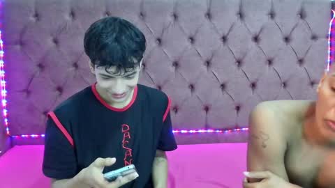 Snapshot of boys_hotparty chatting on December 3, 2024, 1:43 pm ALEX - TAYLER -MIKE online show from December 3, 2024, 1:43 pm