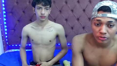 Snapshot of boys_hotparty chatting on December 5, 2024, 2:00 pm ALEX - TAYLER -MIKE online show from December 5, 2024, 2:00 pm