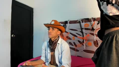 ALEX - TAYLER  -MIKE online show from October 20, 2025, 1:11 pm